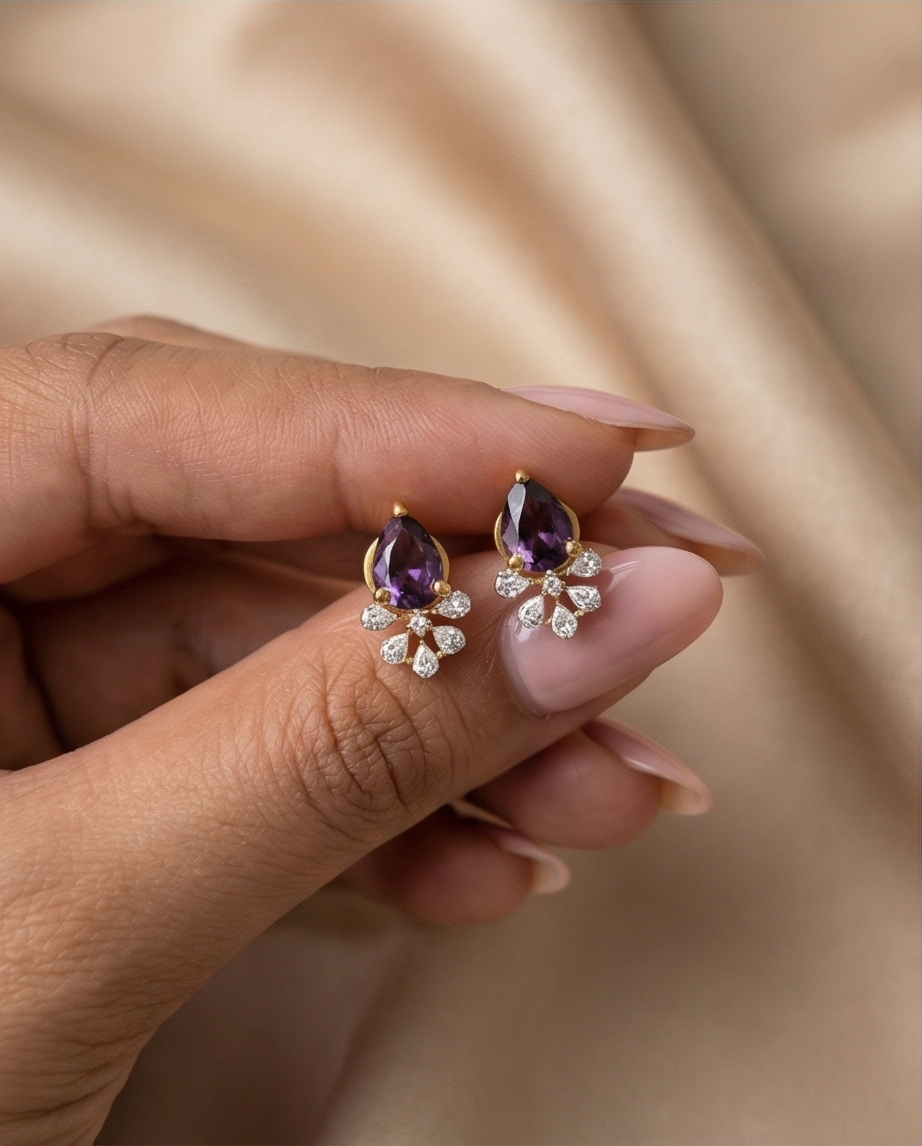 SST 539Amt |  TEARDROP EARRINGS WITH DAZZLING ACCENTS