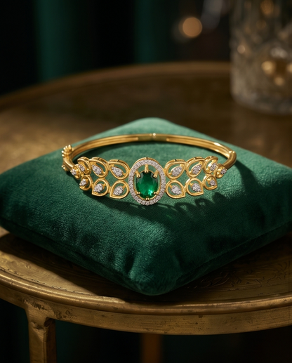 SST 609 | EMERALD HALO LEAF MOTIF STATEMENT BRACELET