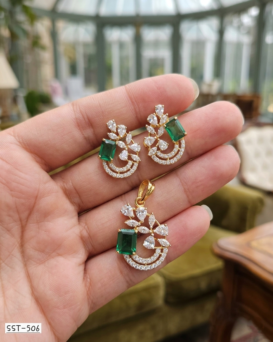 SST 506 | EMERALD AND DIAMOND FLORAL PENDANT SET