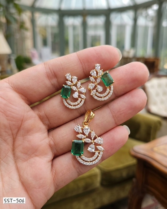 SST 506 | EMERALD AND DIAMOND FLORAL PENDANT SET