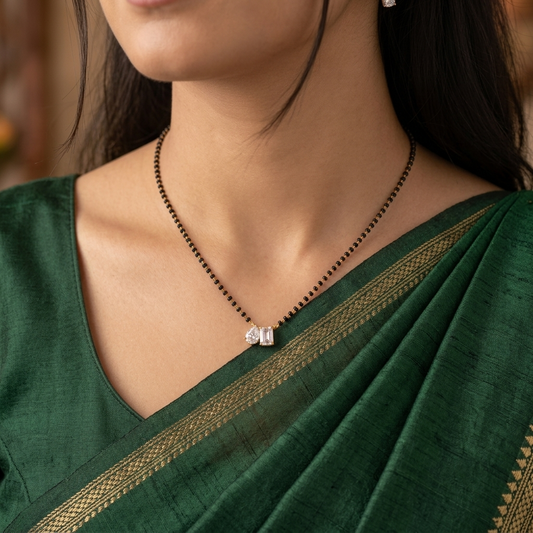 SST 229 | EMERALD-CUT DIAMOND PENDANT MANGALSUTRA