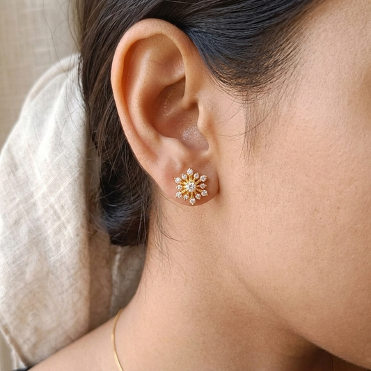 SST 122A | FLOWER ZIRCON STUDS