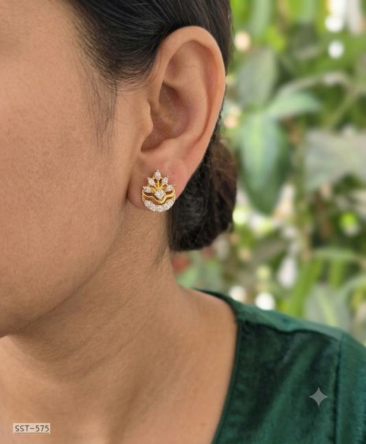 SST 575 | ROYAL CRESCENT DIAMOND-INSPIRED STUD EARRINGS