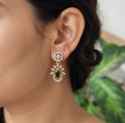 SST 532 | EMERALD RADIANCE DROP EARRINGS