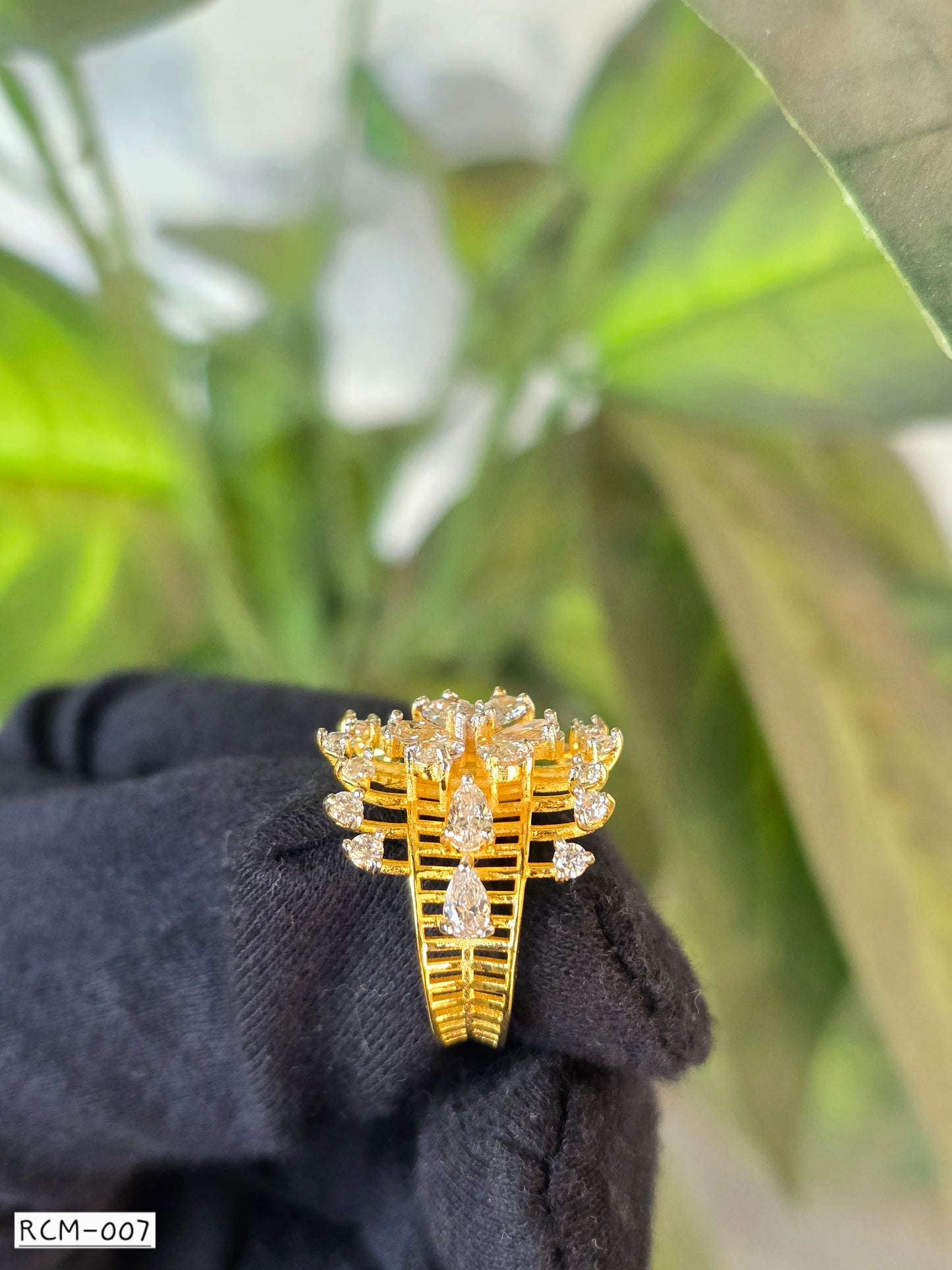 RCM 007 | RING