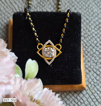 SST 510 | LUMINOUS STAR NECKLACE