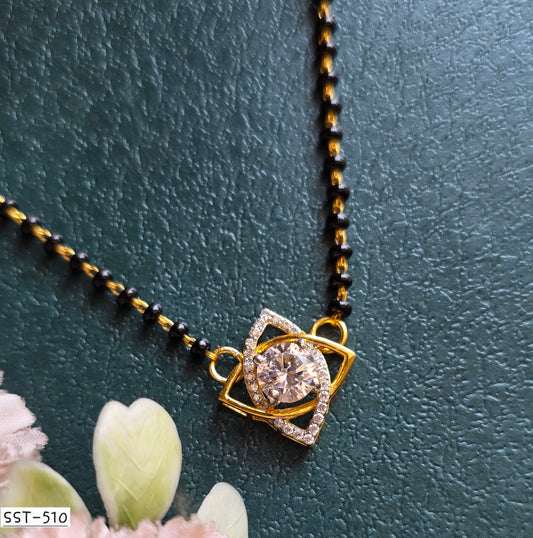 SST 510 | LUMINOUS STAR NECKLACE
