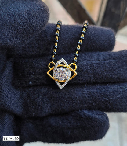 SST 510 | LUMINOUS STAR NECKLACE