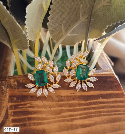 SST 511 | LEAFY STUD EARRINGS