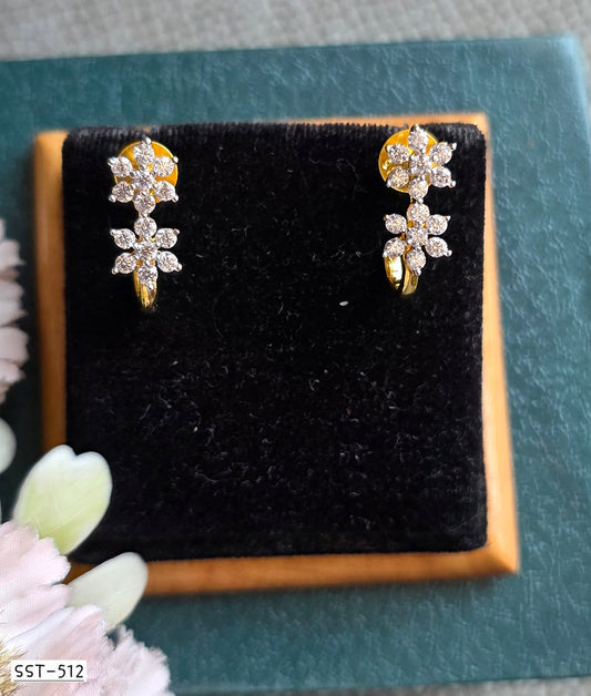 SST 512 | FLOWER STUDED EARRINGS
