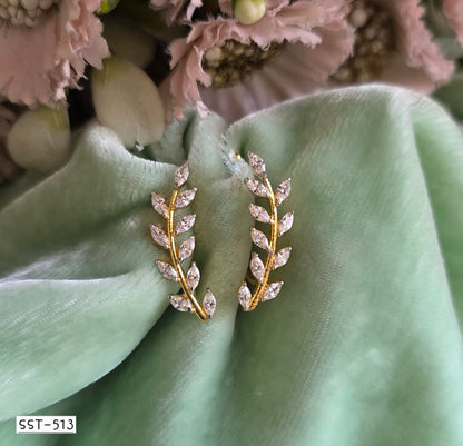 SST 513 | SHIMMERING LEAF DIAMOND EARRINGS