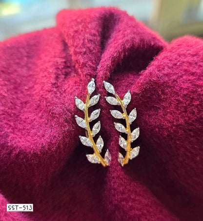 SST 513 | SHIMMERING LEAF DIAMOND EARRINGS