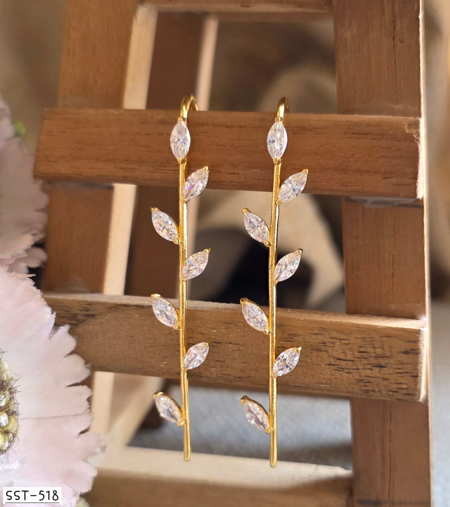 SST 518 | LEAFY ELEGANCE EARRINGS