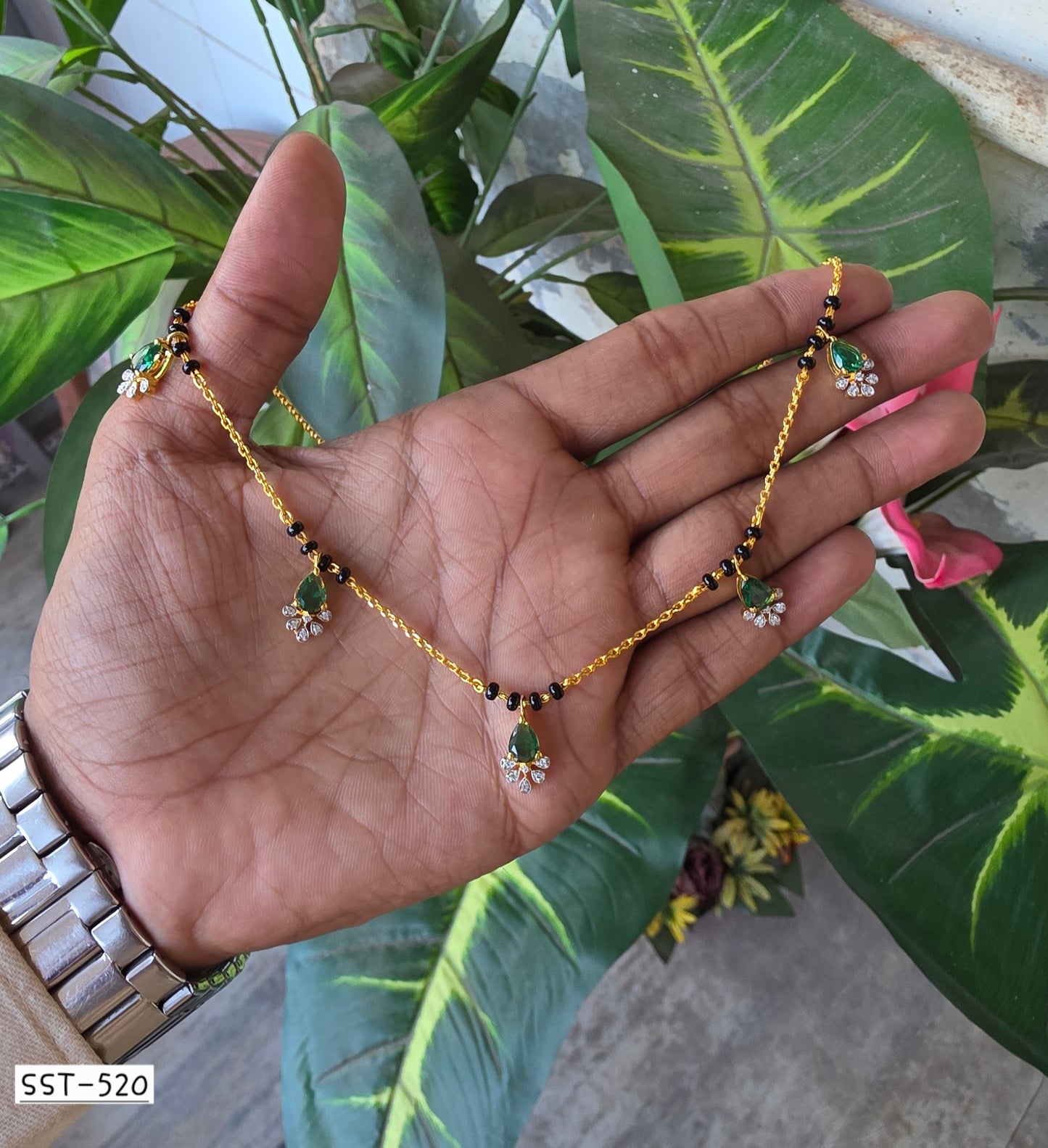 SST 520Green | EMERALD BLOSSOM MANGALSUTRA