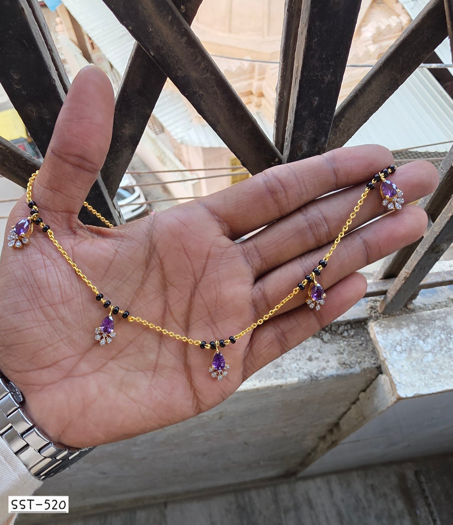 SST 520Amt | EMERALD BLOSSOM MANGALSUTRA