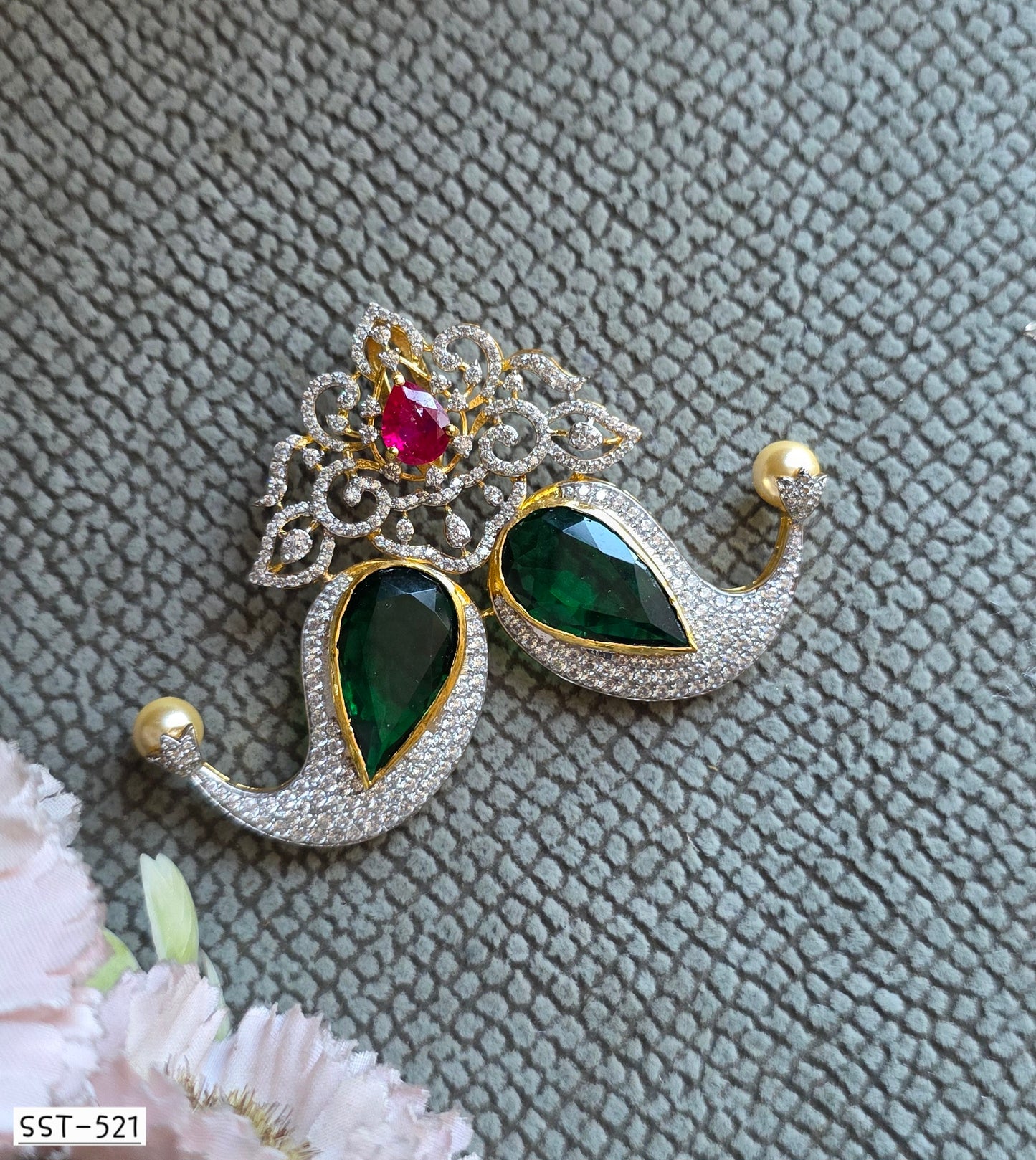 SST 521 | EMERALD AND RUBY MAJESTIC PENDANT