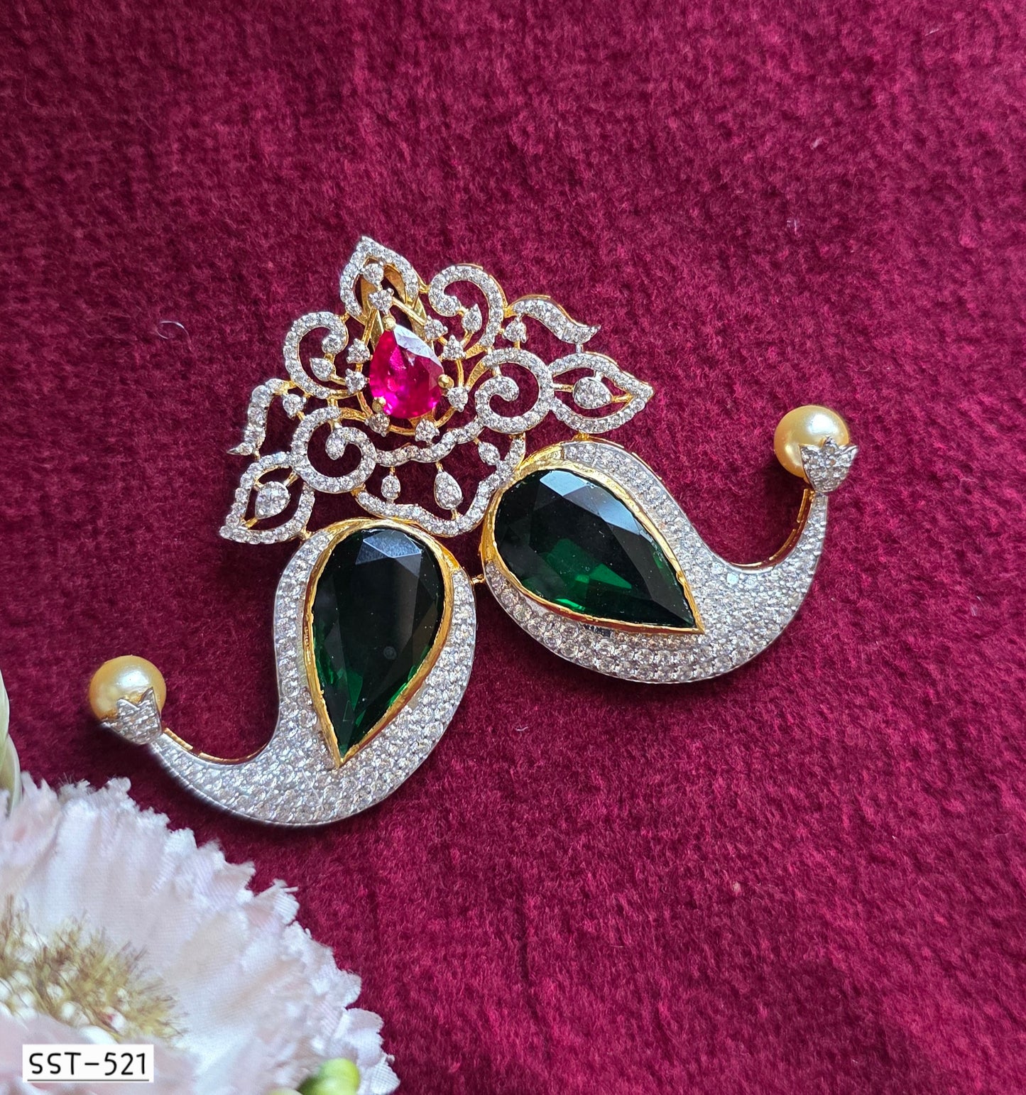 SST 521 | EMERALD AND RUBY MAJESTIC PENDANT