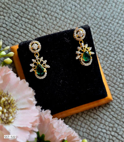 SST 532 | EMERALD RADIANCE DROP EARRINGS