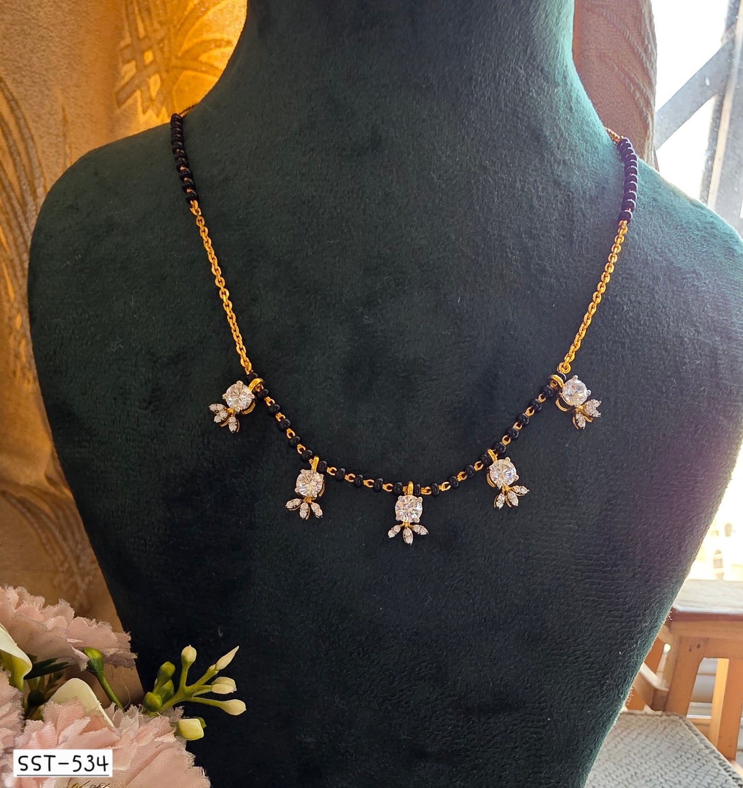 SST 534WHITE | EMERALD GRACE TANMANIYA