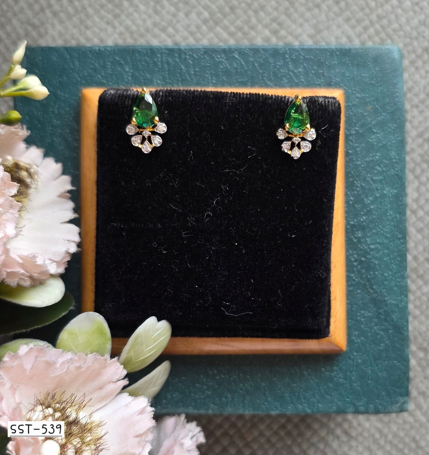 SST 539Green | TEARDROP EARRINGS WITH DAZZLING ACCENTS