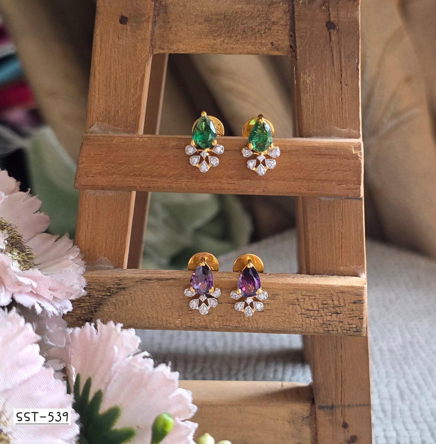 SST 539Green | TEARDROP EARRINGS WITH DAZZLING ACCENTS