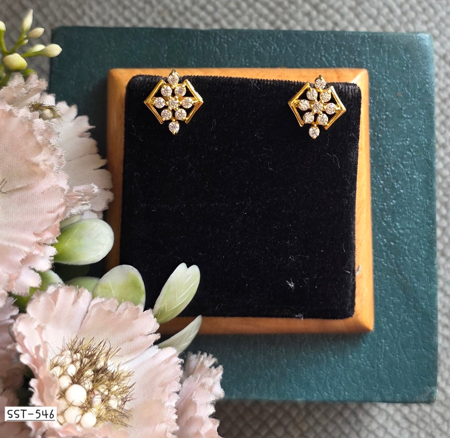 SST 546 | RADIANT SQUARE DIAMOND EARRINGS