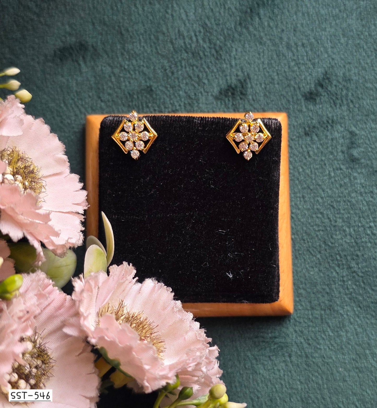 SST 546 | RADIANT SQUARE DIAMOND EARRINGS
