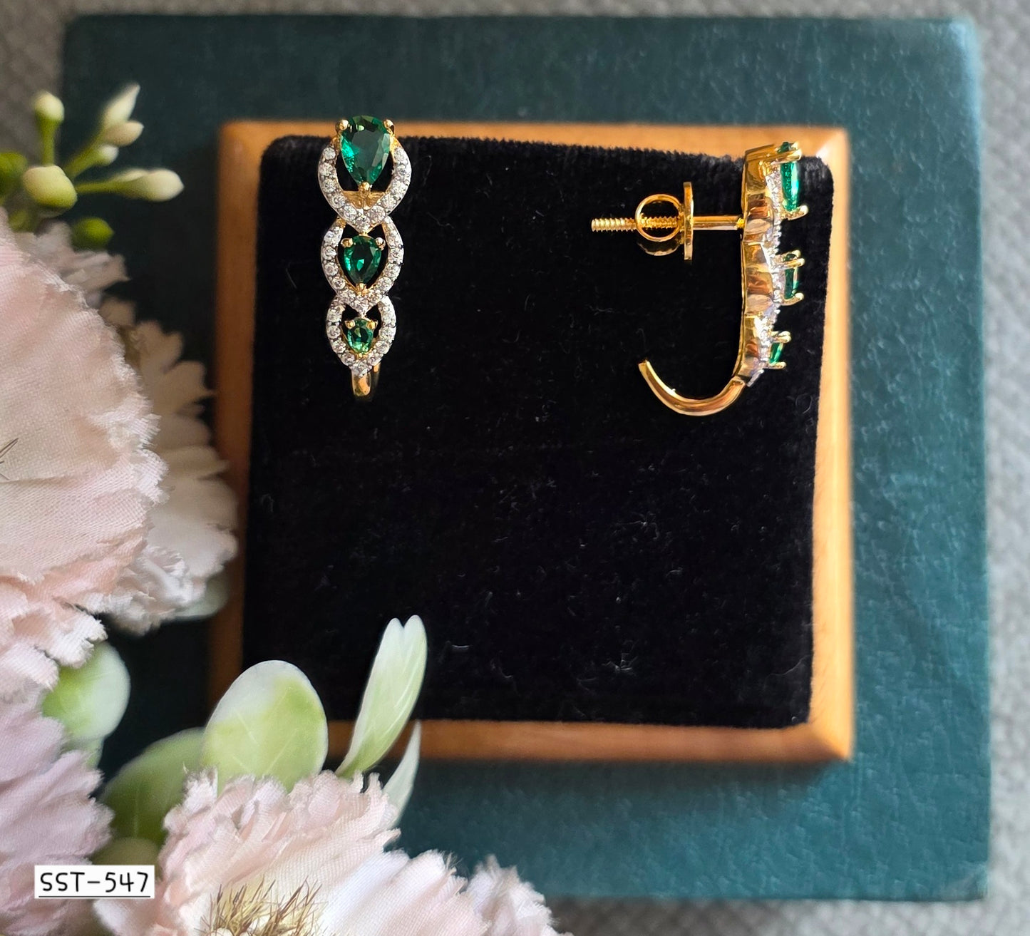 SST 547 | ELEGANT EMERALD CASCADE EARRINGS