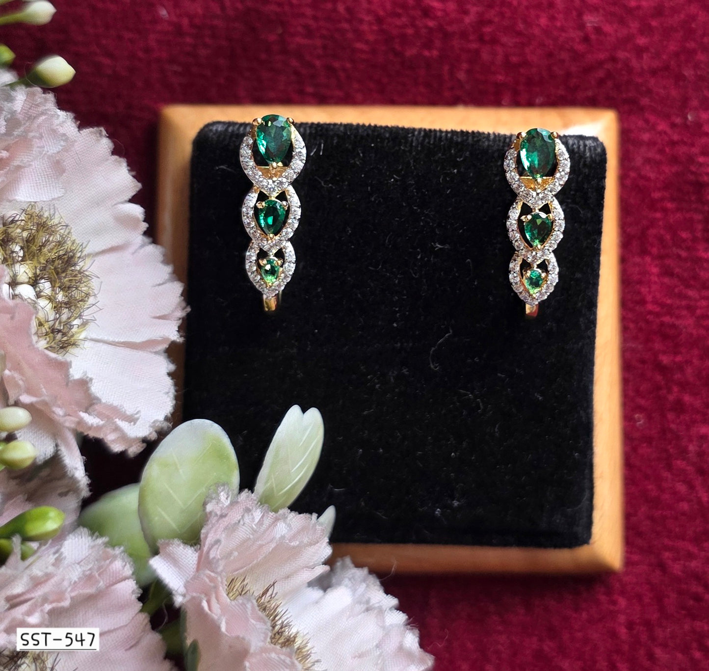 SST 547 | ELEGANT EMERALD CASCADE EARRINGS