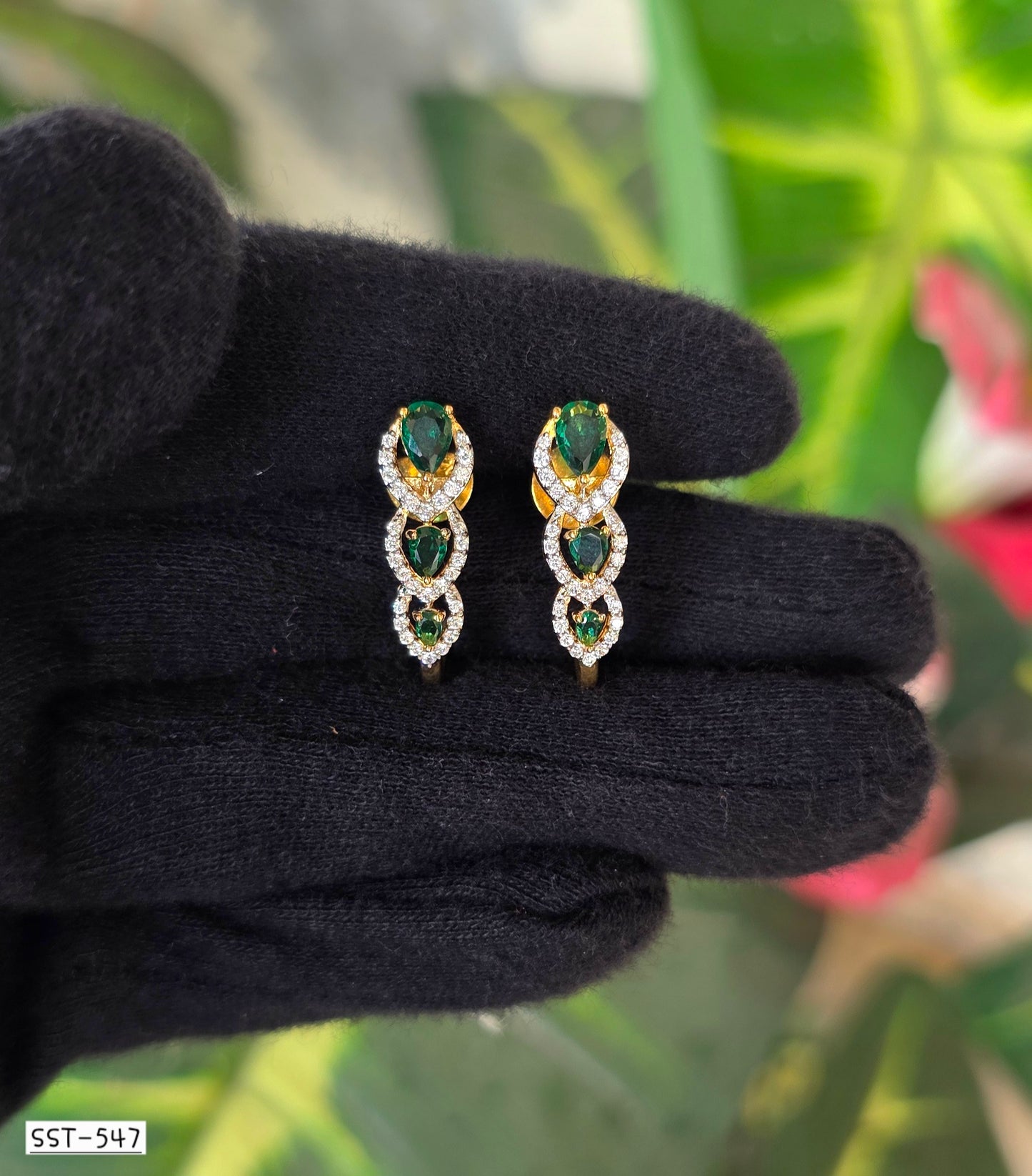 SST 547 | ELEGANT EMERALD CASCADE EARRINGS