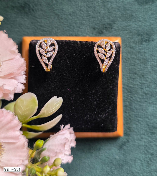SST 551 | LUMINOUS PEAR DROP EARRINGS