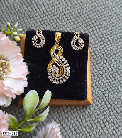 SST 219 | INFINITY DESIGNED PENDANT AND EARRING SET