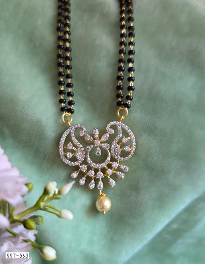 SST 563 | RADIANT BLOOM DIAMOND MANGALSUTRA