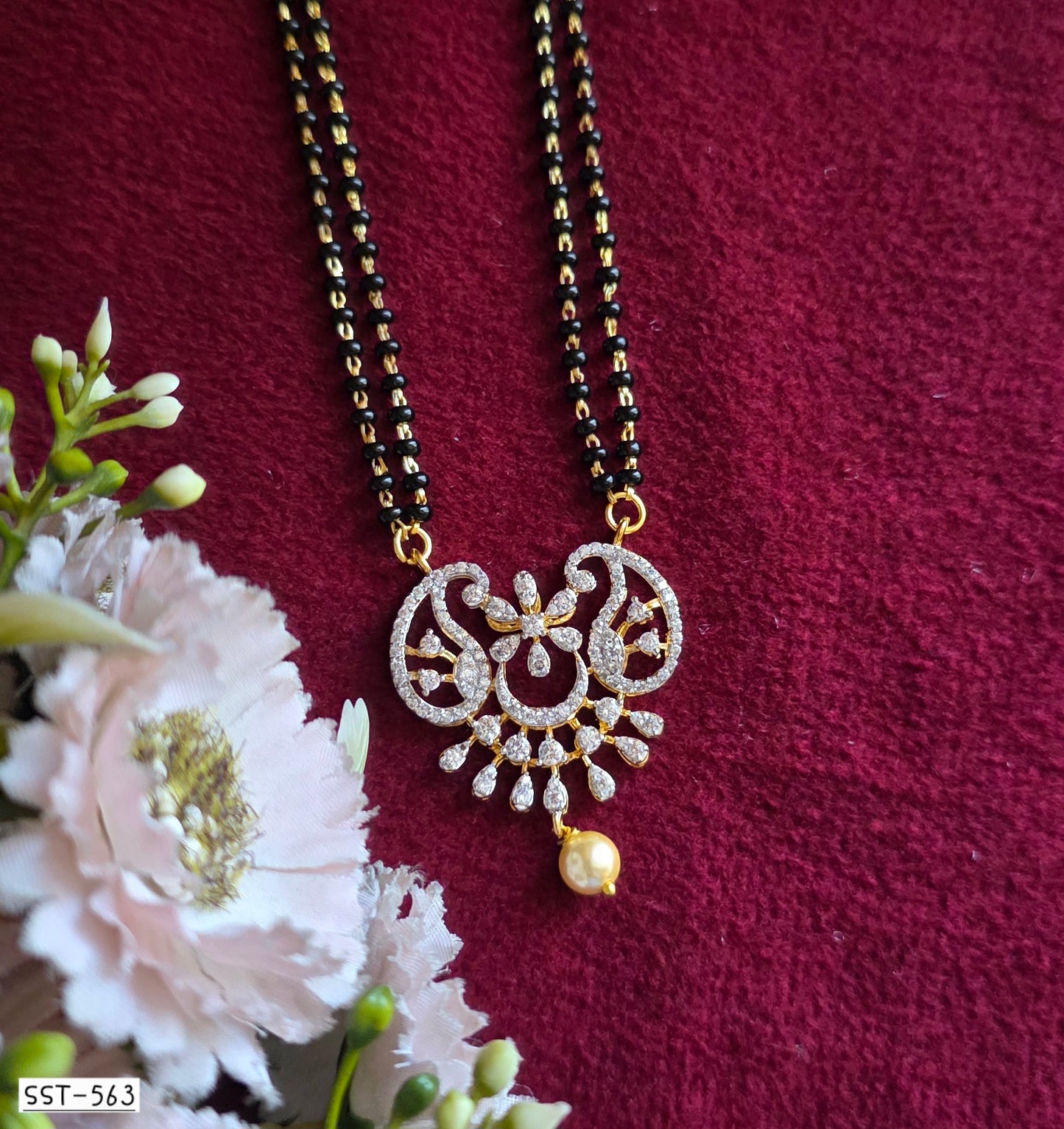 SST 563 | RADIANT BLOOM DIAMOND MANGALSUTRA