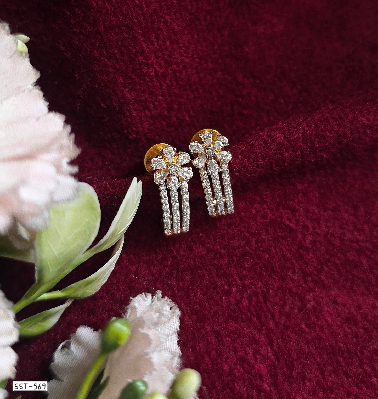 SST 569 | ELEGANT BLOOM CASCADE STUDS