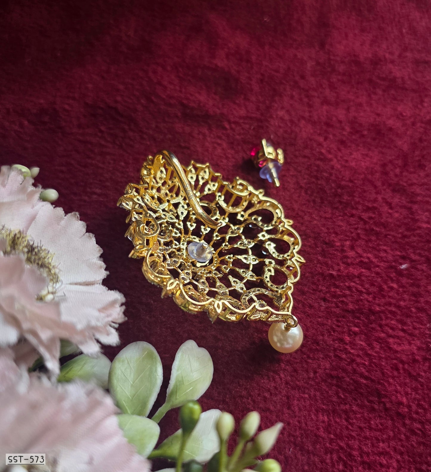 SST 573 | IMPERIAL EMERALD PEARL STATEMENT PENDANT