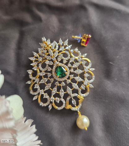 SST 573 | IMPERIAL EMERALD PEARL STATEMENT PENDANT