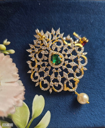 SST 573 | IMPERIAL EMERALD PEARL STATEMENT PENDANT