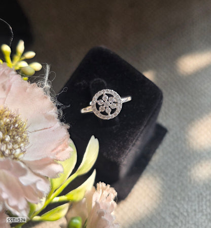 SST 574 | FLOWER RING