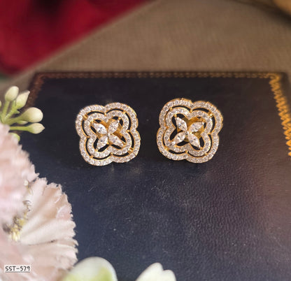 SST 579 | LUXURY FLORAL HALO DIAMOND STUD EARRINGS