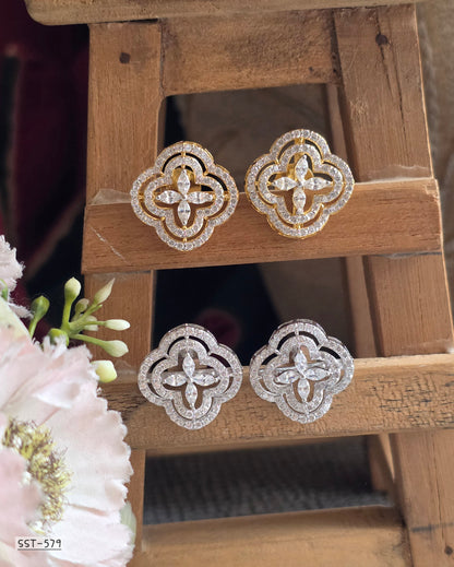 SST 579 | LUXURY FLORAL HALO DIAMOND STUD EARRINGS