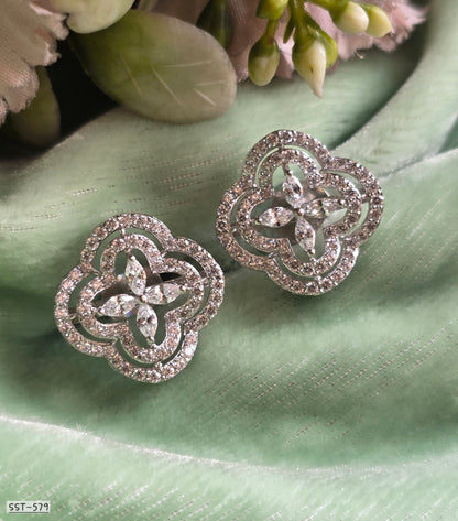 SST 579 | LUXURY FLORAL HALO DIAMOND STUD EARRINGS