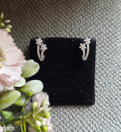 SST 583 | BLOOMING BRILLIANCE CRYSTAL ACCENT EARRINGS