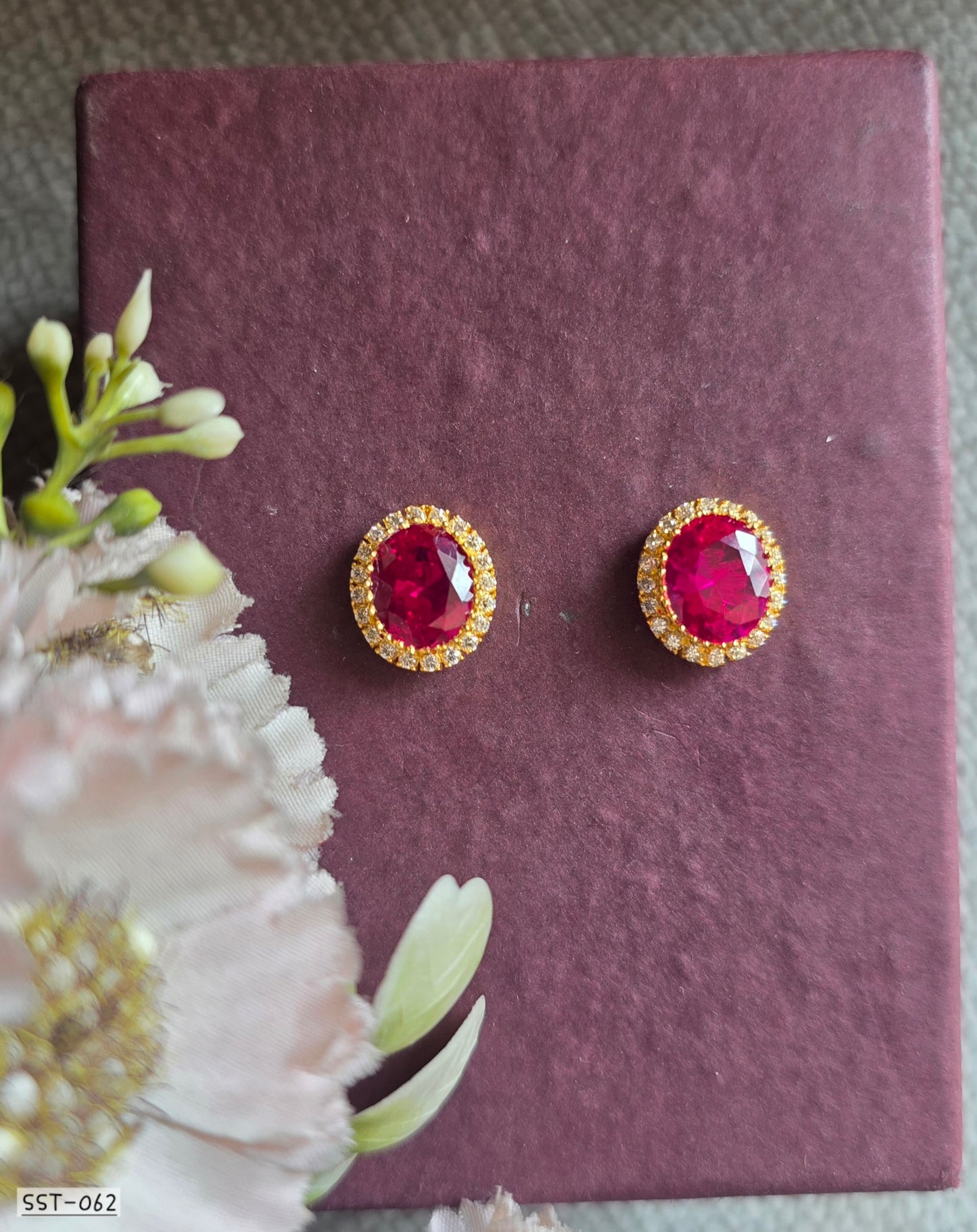 SST 062 RED | RUBY RADIANCE STUD EARRINGS