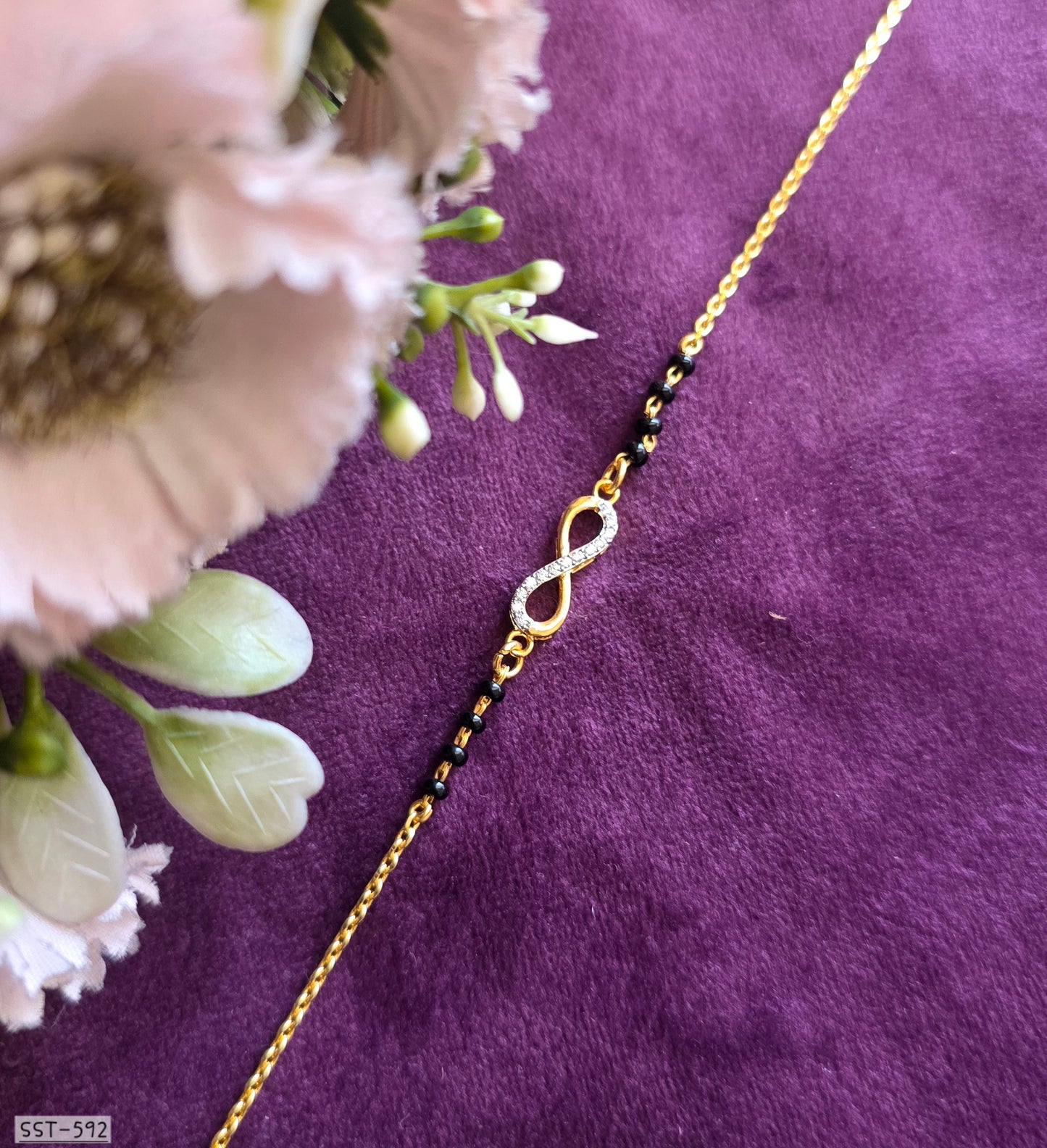 SST 592 | INFINITY HAND MANGALSUTRA