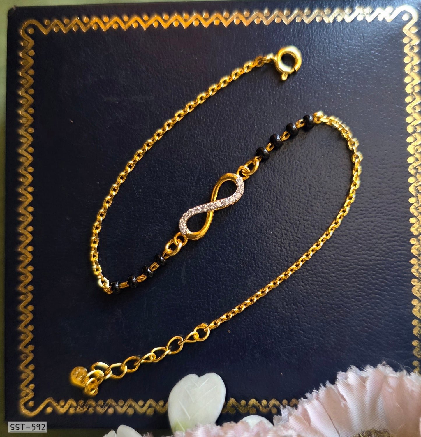 SST 592 | INFINITY HAND MANGALSUTRA