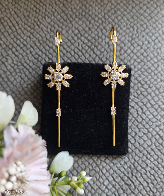 SST 608 | RADIANT FLORAL EAR CUFF