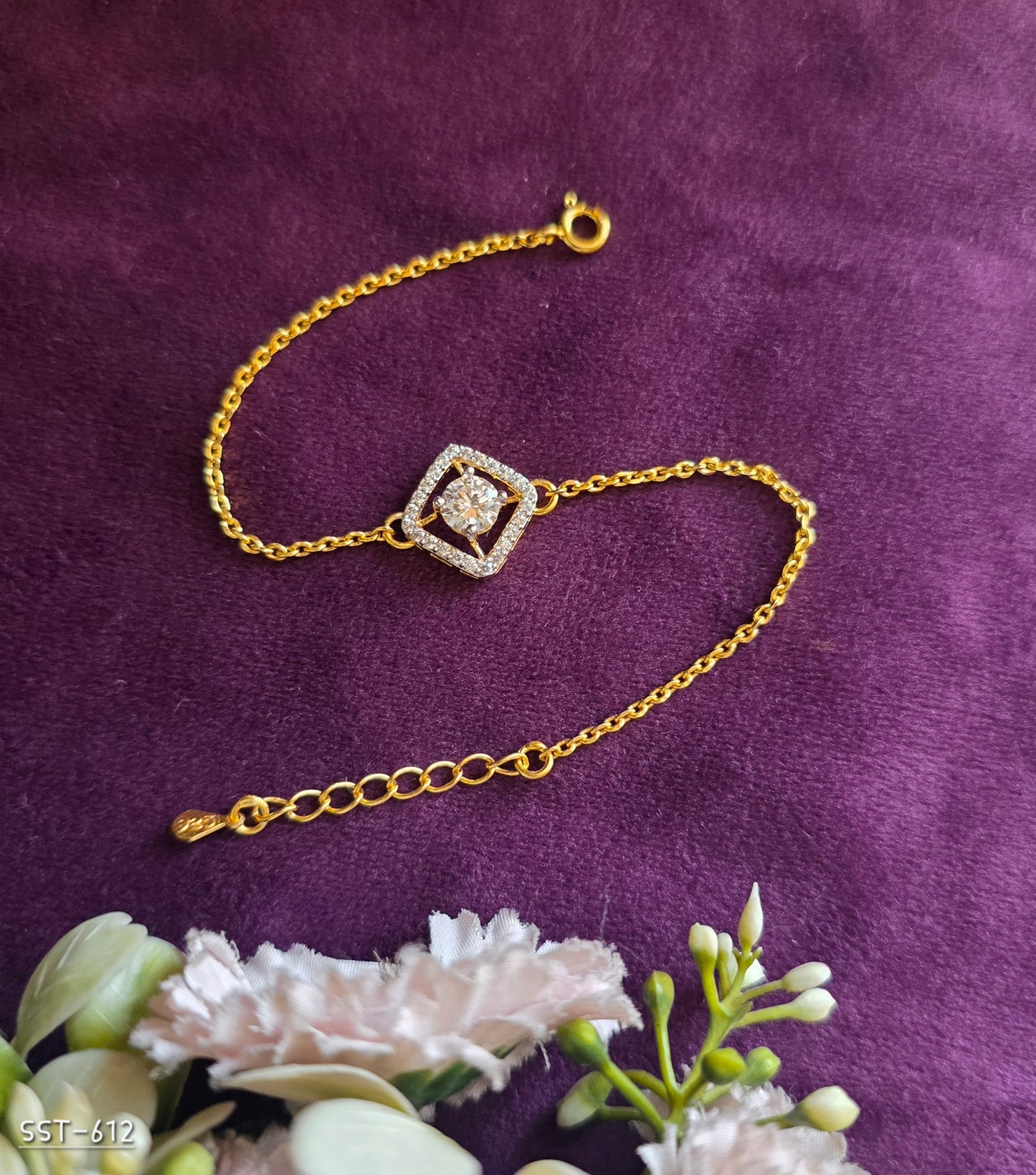 SST 612 | RADIANT HALO CRYSTAL CHAIN HAND MANGALSUTRA
