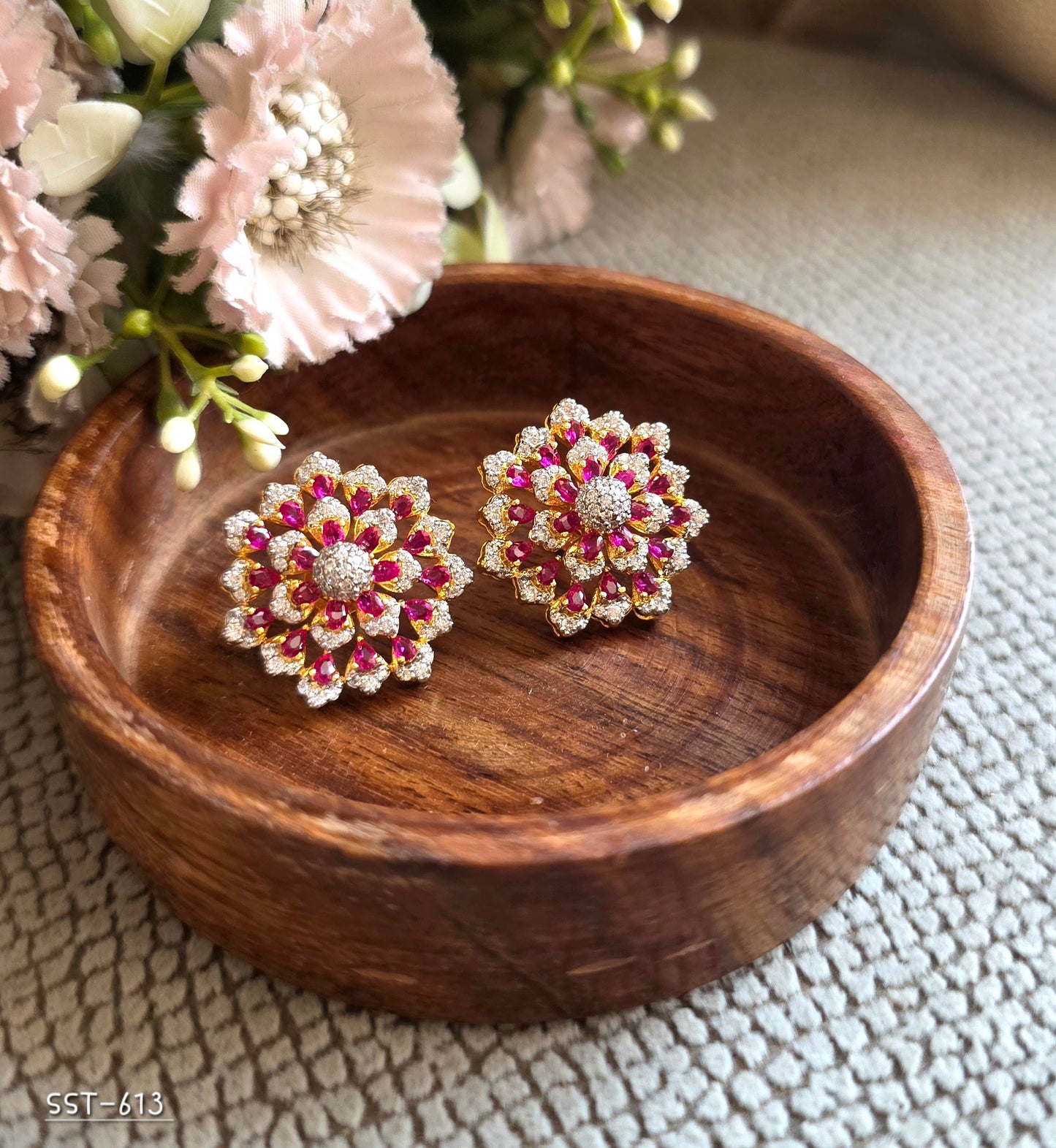 SST 613 | FLORAL STATEMENT EARRINGS