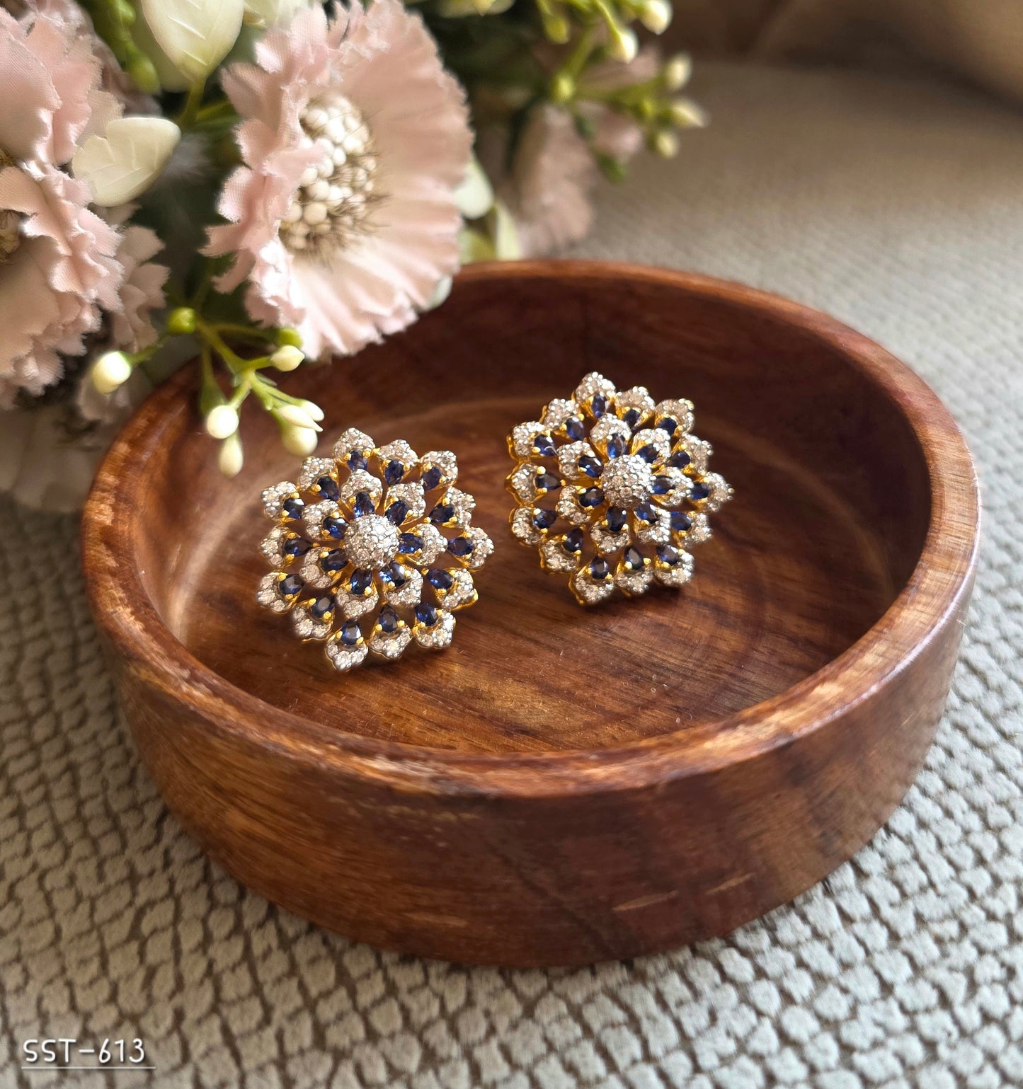 SST 613 | FLORAL STATEMENT EARRINGS